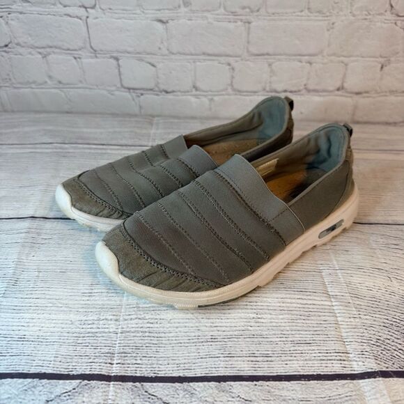Danskin Slip on Sneakers size 9 Gray - Picture 1 of 6